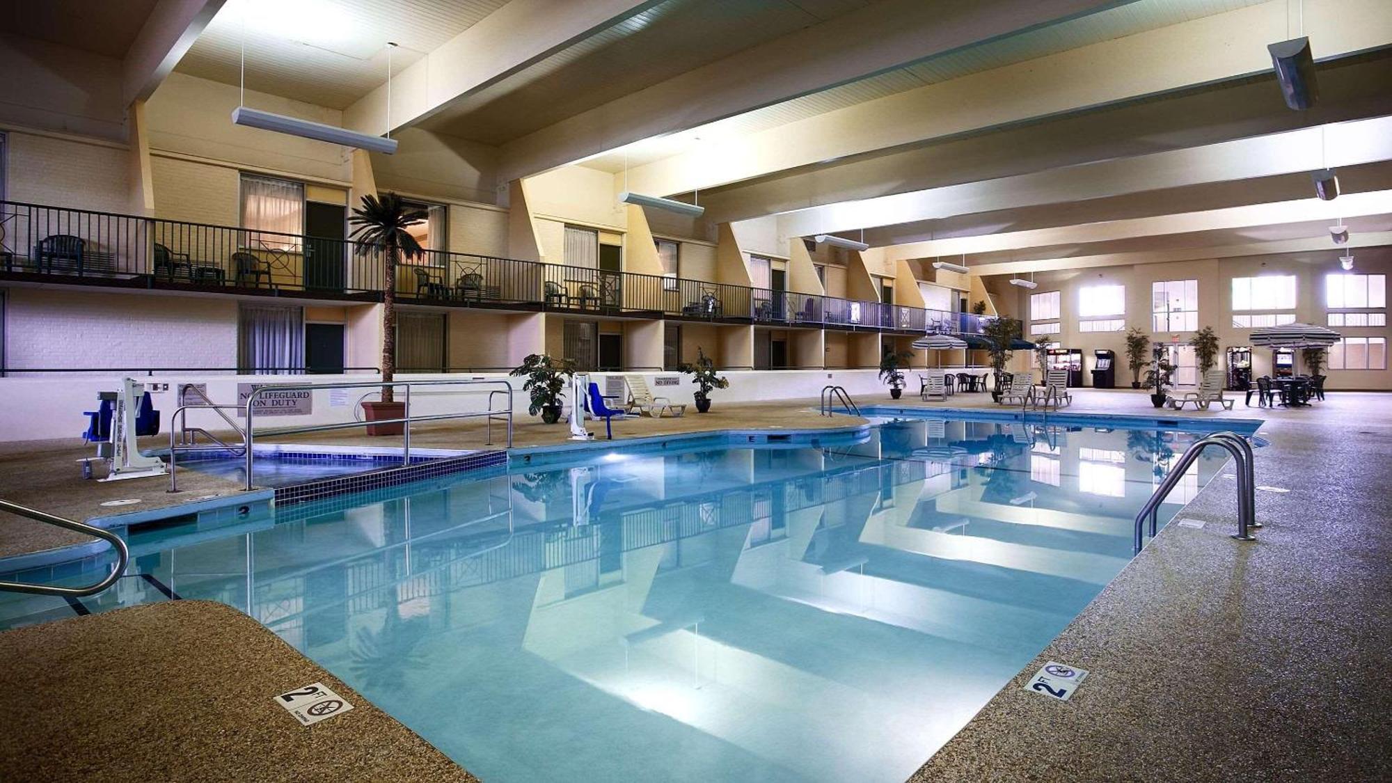 Country Inn & Suites By Radisson, Fergus Falls, Mn Номер фото