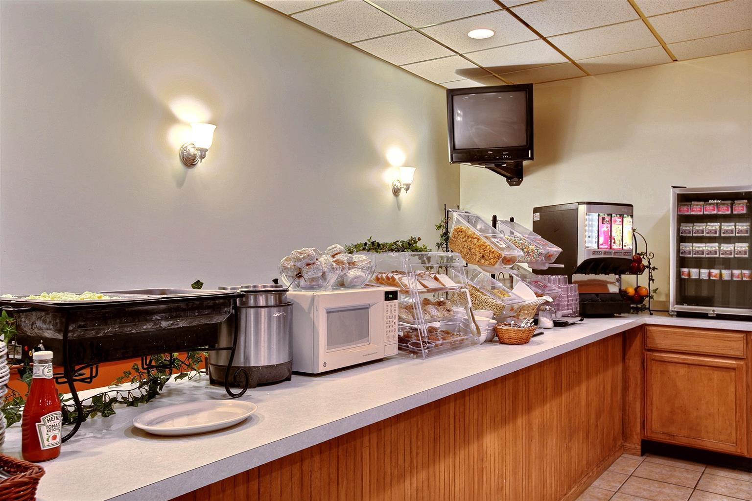 Country Inn & Suites By Radisson, Fergus Falls, Mn Ресторан фото
